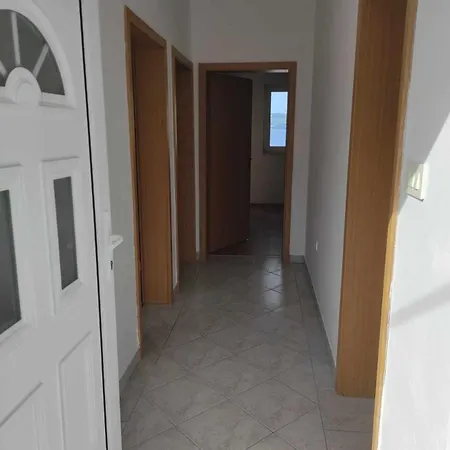 Ljuba * Novi Vinodolski