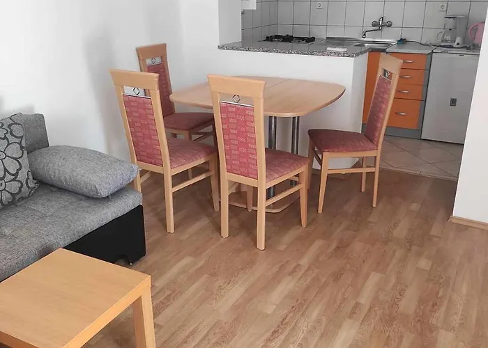 Apartment Ljuba